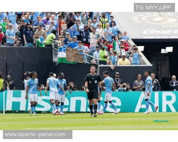 曼城官方公布12月最佳球员候选名单谢尔基福登哈兰德三人争夺荣誉